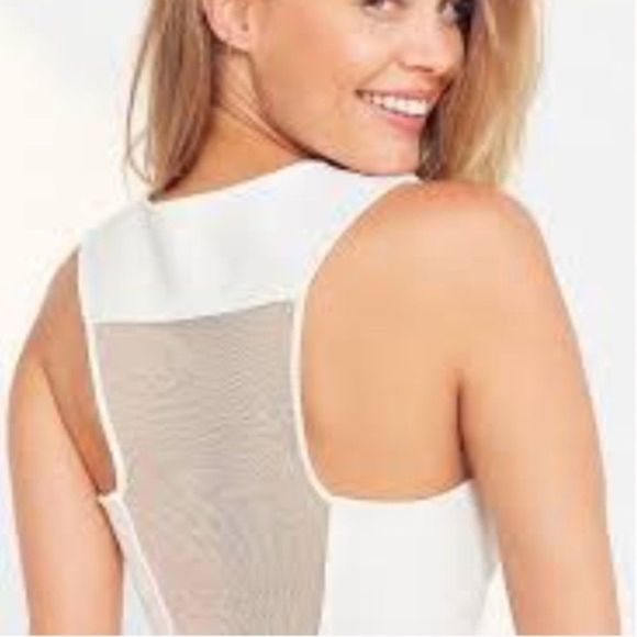 Urban Outfitters Silence + Noise • Mesh Peekaboo Racerback Crop Top - Picture 2 of 13